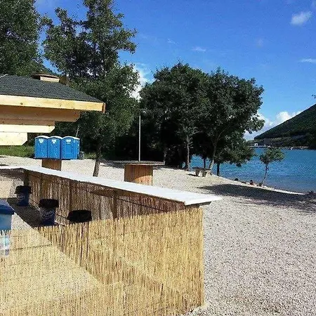 In 34373 Casa de Férias Kršan